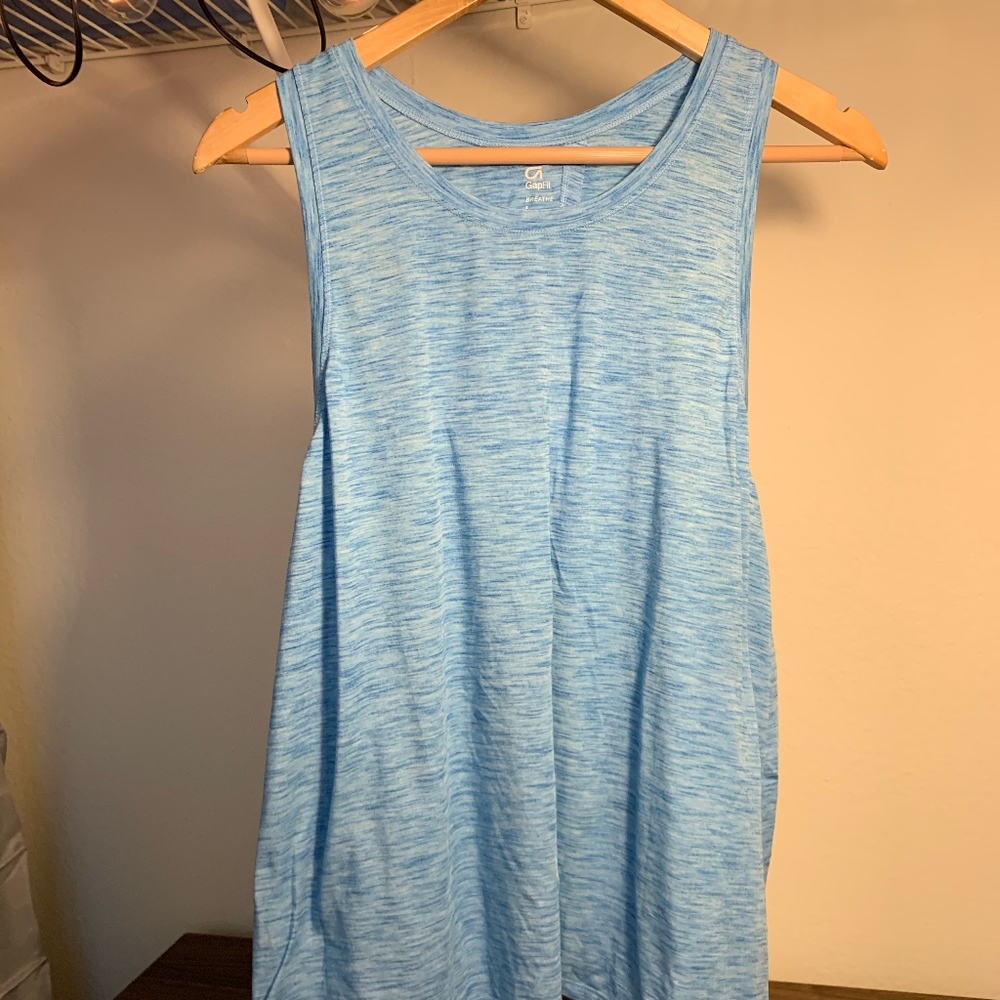 GapFit Breathe Open-Back Tank